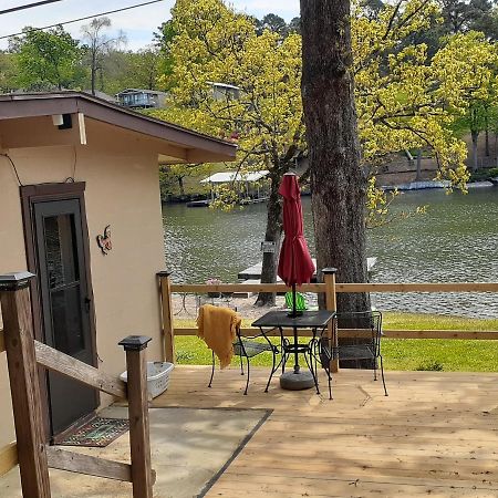 #02 - Unique Lakeside Studio Cottage- Pet Friendly Hot Springs Zewnętrze zdjęcie